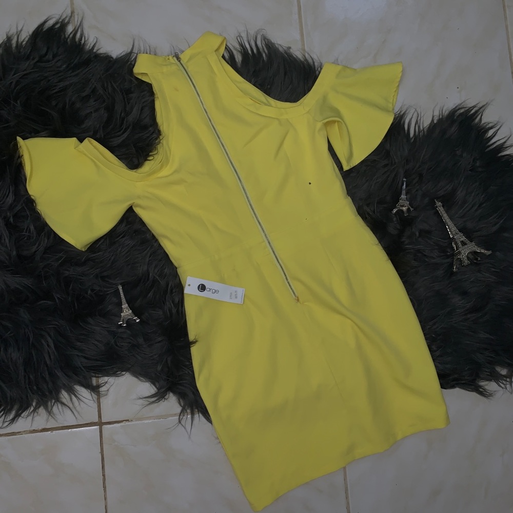 Yellow dress